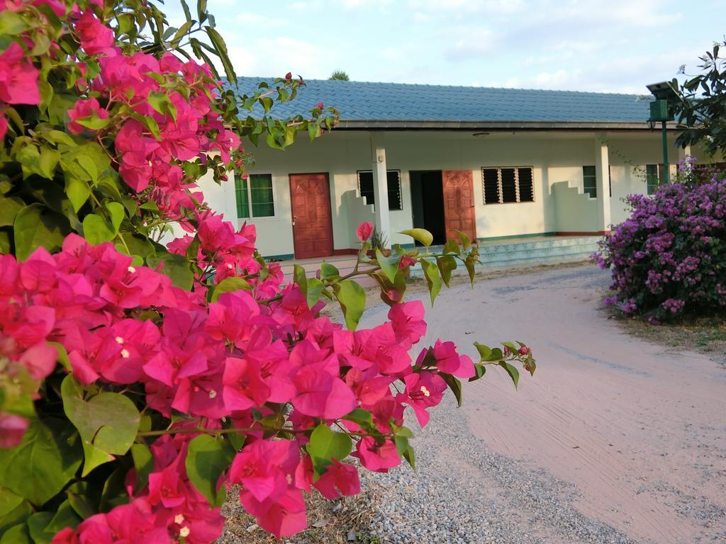 Eidi Homestay Nong Kung Si Εξωτερικό φωτογραφία